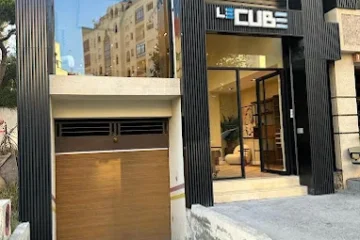 Le Cube