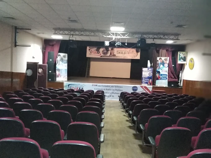 Complexe Culturel Kamal Zebdi